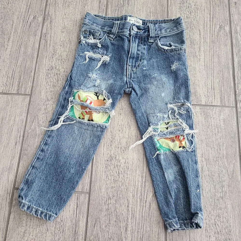 🏷 3/$15 or 5/$20 The Children's Place baby Christmas blue jeans size 18-24M